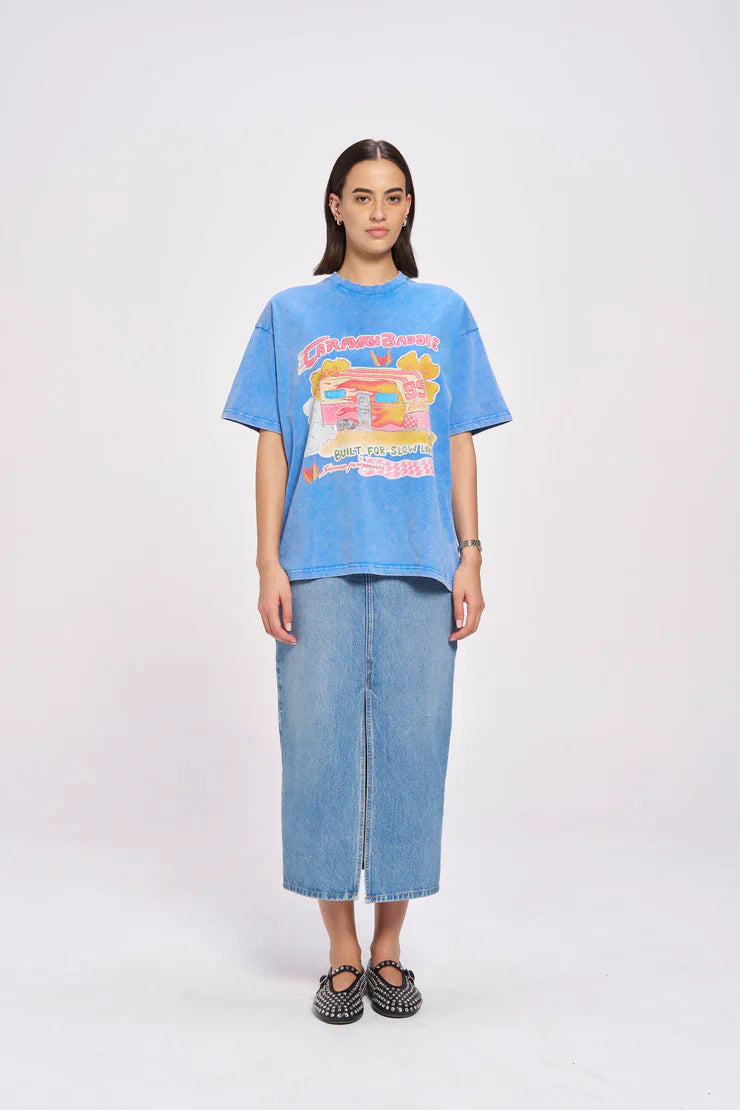 Oversized Tees: The Ultimate Trend Taking Over Fashion